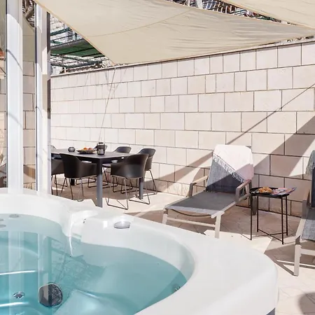 Casa vacanze Holiday Charlie *